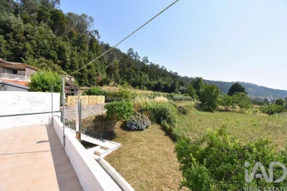 Moradia T3 para Venda em Vila Nova