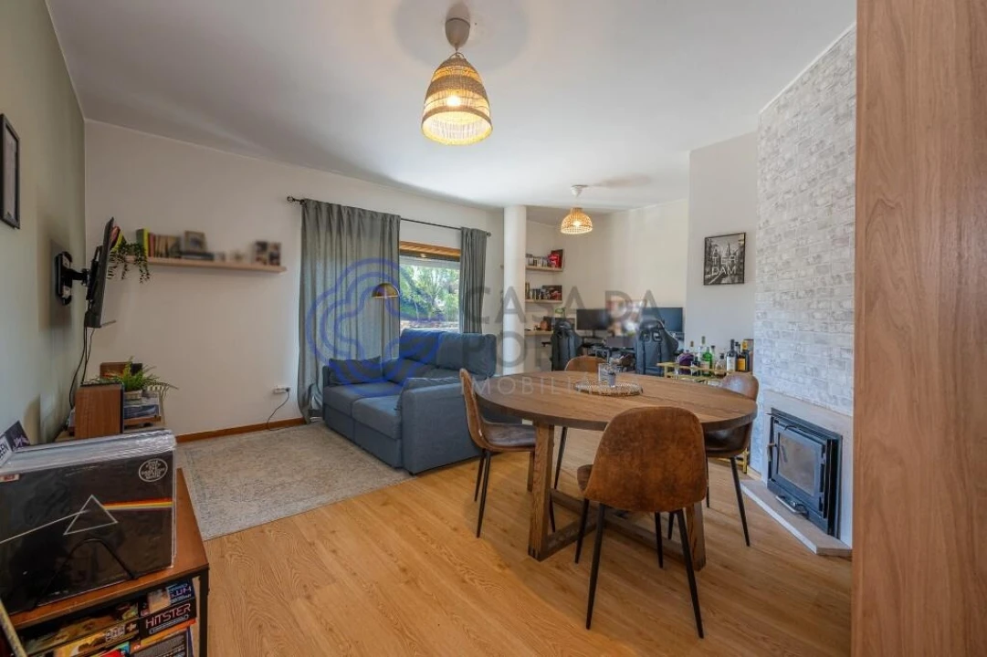 Apartamento T2 para Venda em Valongo Foto 1