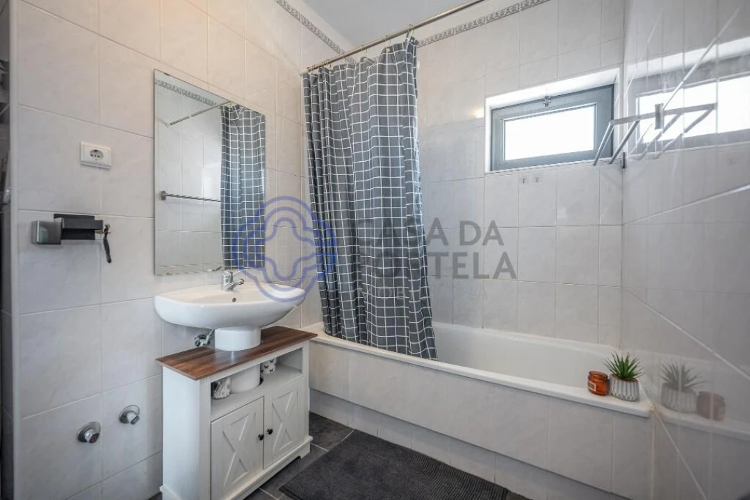 Apartamento T2 para Venda em Valongo Foto 24