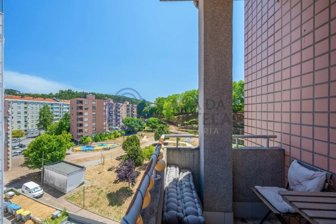 Apartamento T2 para Venda em Valongo Foto 19