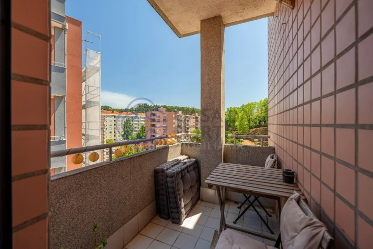 Apartamento T2 para Venda em Valongo Foto 18