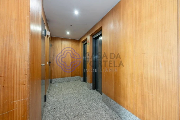 Apartamento T2 para Venda em Valongo Foto 39