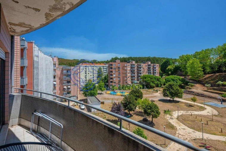 Apartamento T2 para Venda em Valongo Foto 10