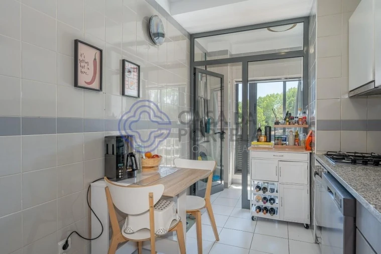 Apartamento T2 para Venda em Valongo Foto 13