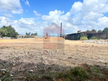 Terreno para Venda em Vila de Prado