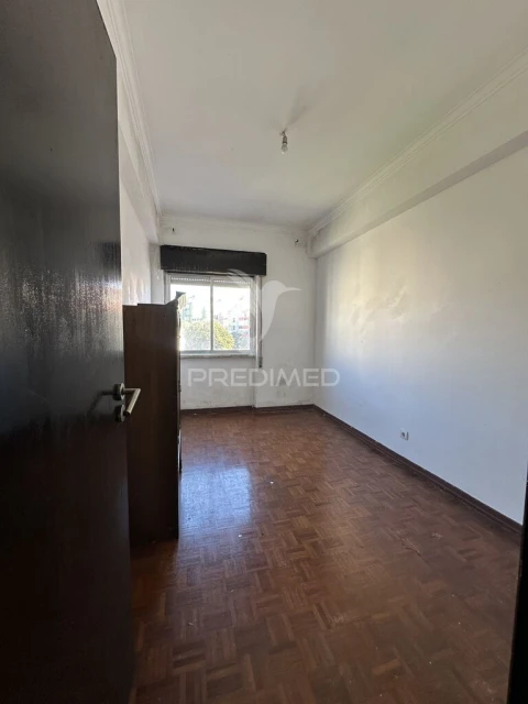 Apartamento T3 para Venda em Mina de Água