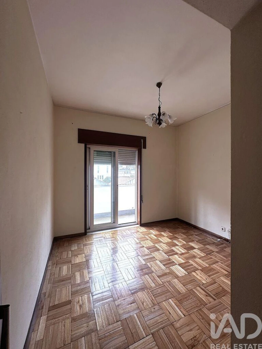 Apartamento T3 para Venda em Cepões, Meijinhos e Melcões Foto 14