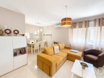 Apartamento T1 para Venda em Quarteira