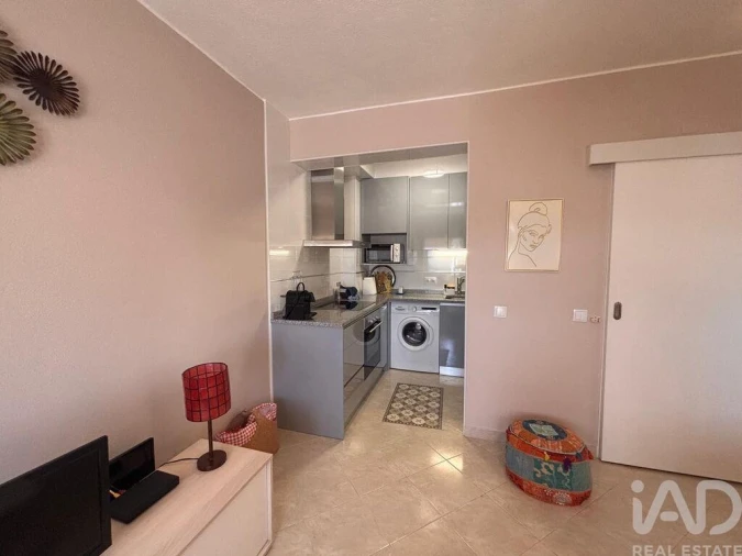 Apartamento T1 para Venda em Quarteira Foto 17