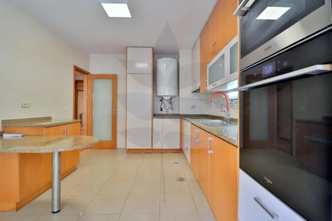 Apartamento T4 para Venda em São Vitor (Braga) Foto 14