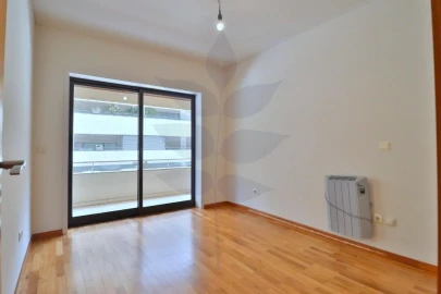 Apartamento T4 para Venda em São Vitor (Braga)