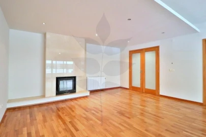 Apartamento T4 para Venda em São Vitor (Braga)