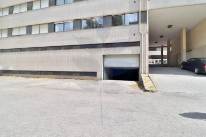 Apartamento T4 para Venda em São Vitor (Braga)