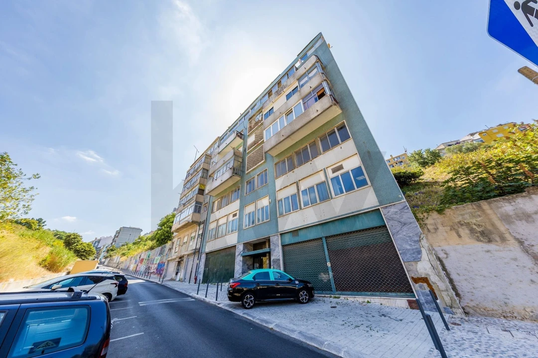 Apartamento T2 para Venda em Campo de Ourique Foto 1