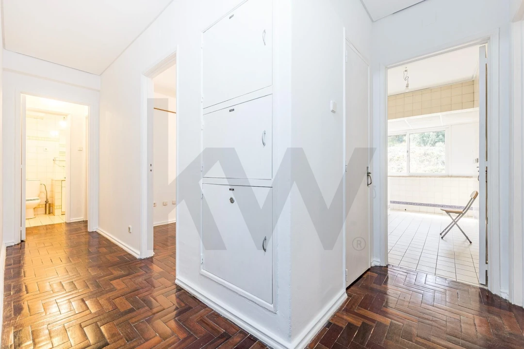 Apartamento T2 para Venda em Campo de Ourique Foto 6