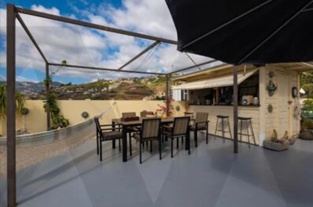 Apartamento T3 para Venda em São Martinho Foto 10