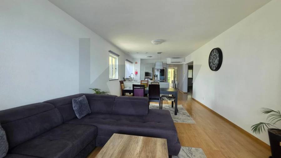 Apartamento T3 para Venda em São Martinho Foto 4