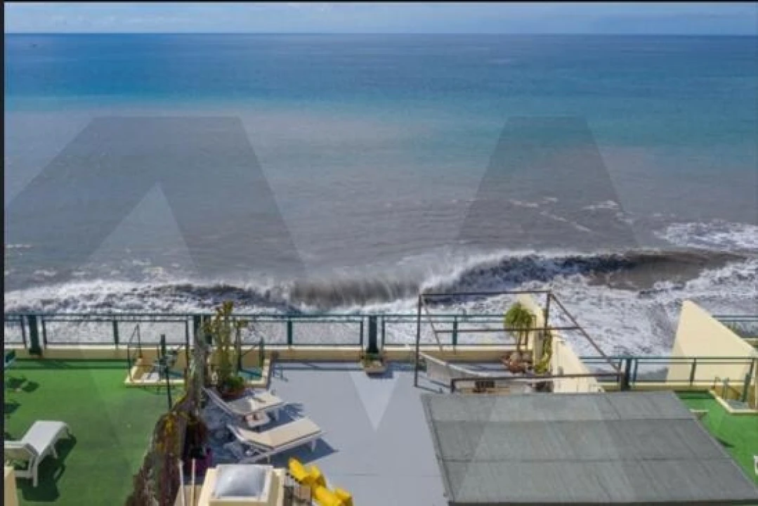 Apartamento T3 para Venda em São Martinho Foto 17