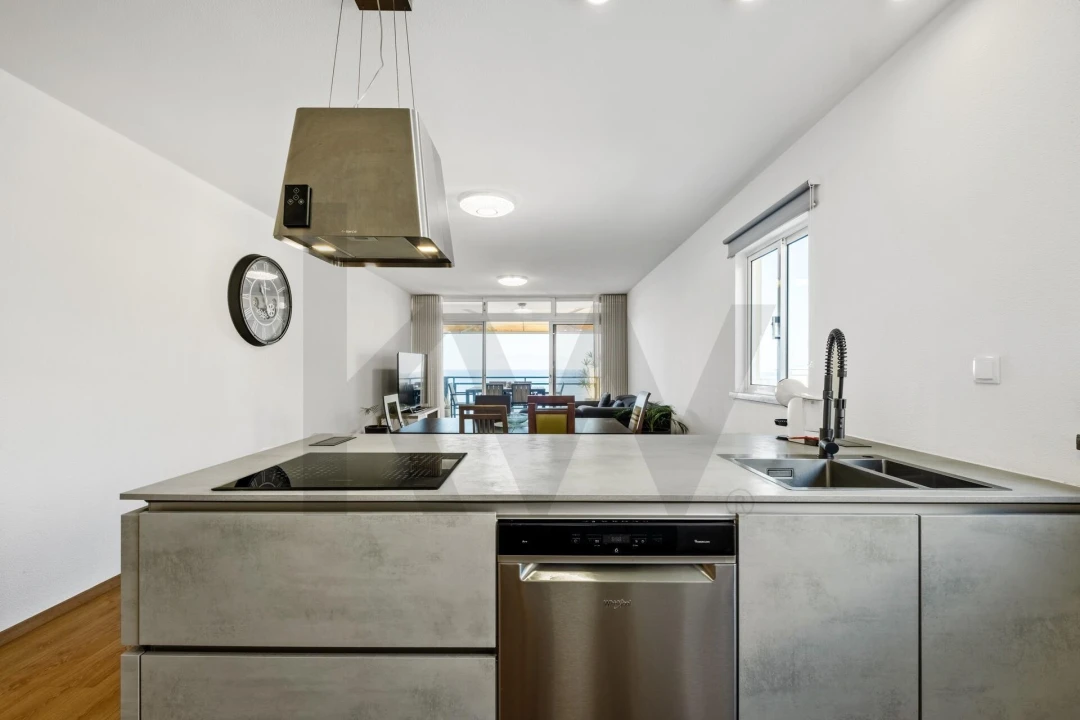 Apartamento T3 para Venda em São Martinho Foto 14