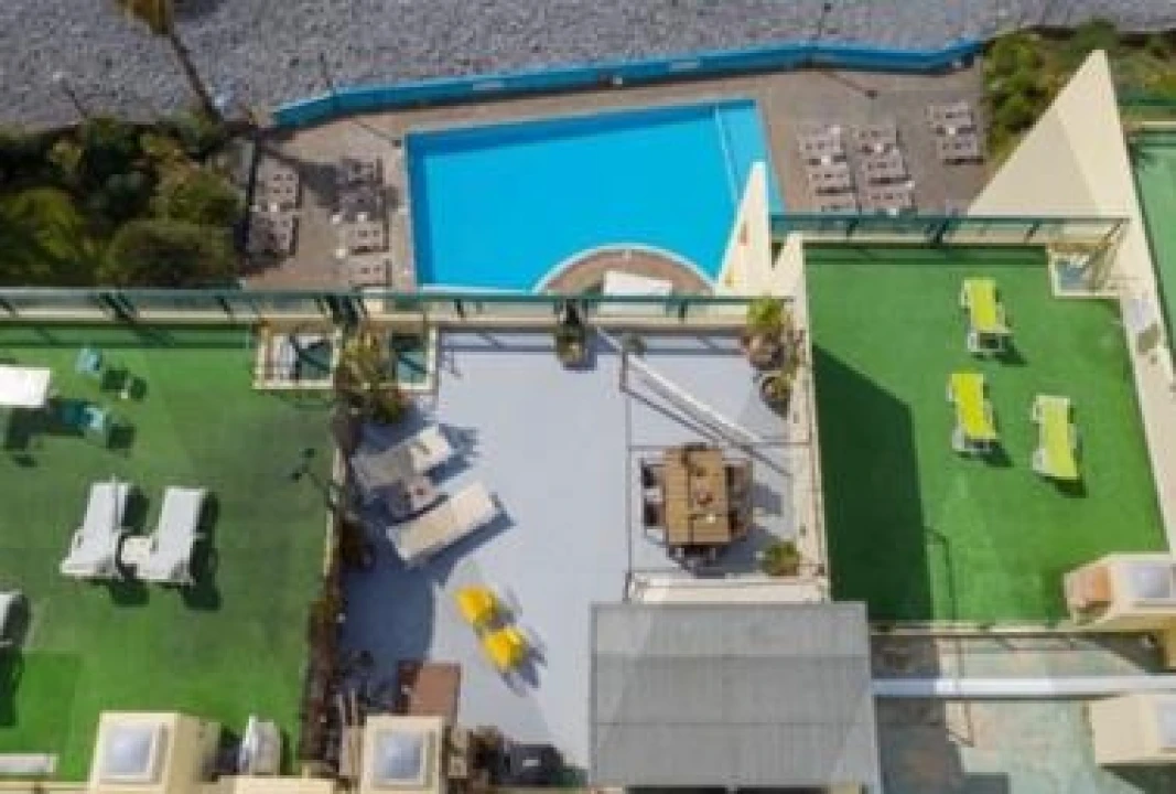 Apartamento T3 para Venda em São Martinho Foto 5