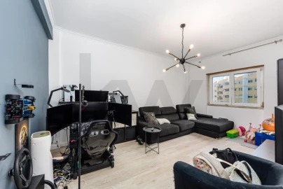 Apartamento T2 para Venda em Algueirão-Mem Martins