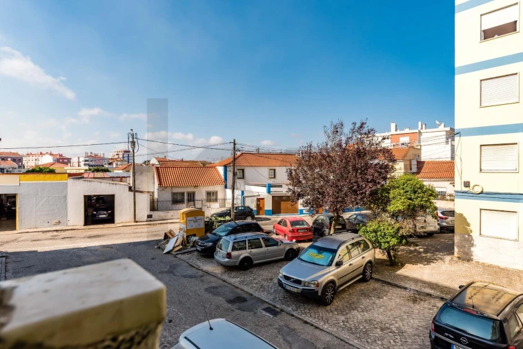 Apartamento T2 para Venda em Algueirão-Mem Martins Foto 19