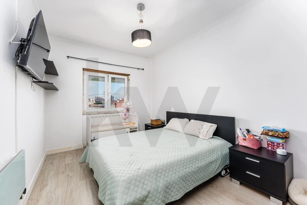 Apartamento T2 para Venda em Algueirão-Mem Martins Foto 12