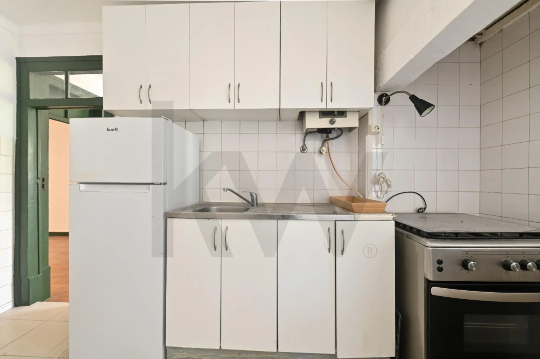 Apartamento T1 para Venda em Misericórdia Foto 7