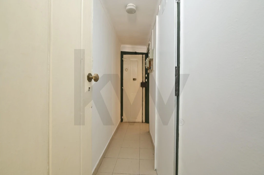 Apartamento T1 para Venda em Misericórdia Foto 19