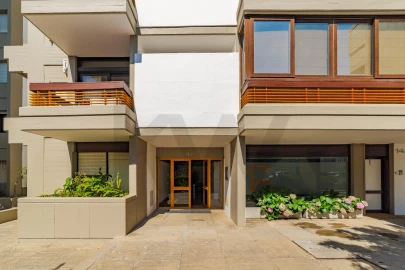 Apartamento T4 para Venda em Águas Livres