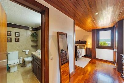 Apartamento T4 para Venda em Águas Livres