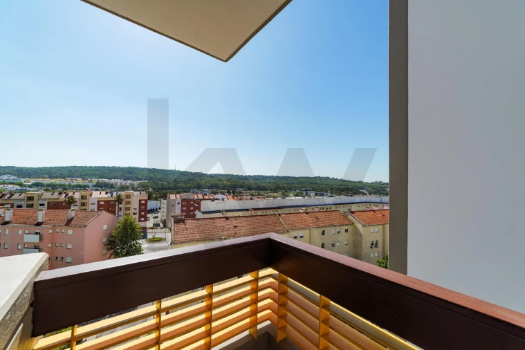 Apartamento T4 para Venda em Águas Livres Foto 7