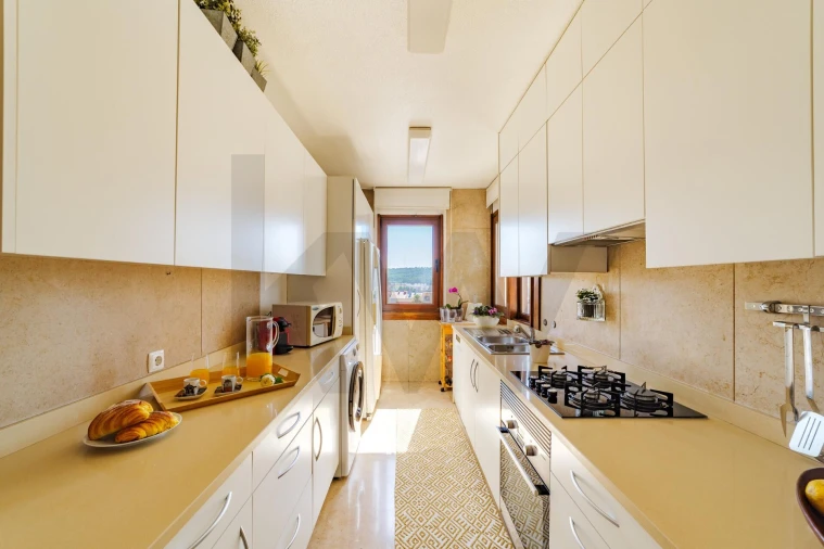 Apartamento T4 para Venda em Águas Livres Foto 11
