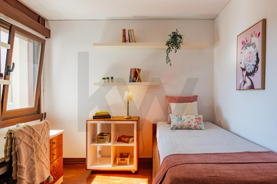 Apartamento T4 para Venda em Águas Livres Foto 21
