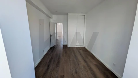 Apartamento T3 para Venda em Venteira