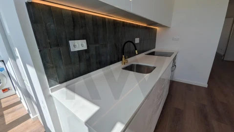 Apartamento T3 para Venda em Venteira