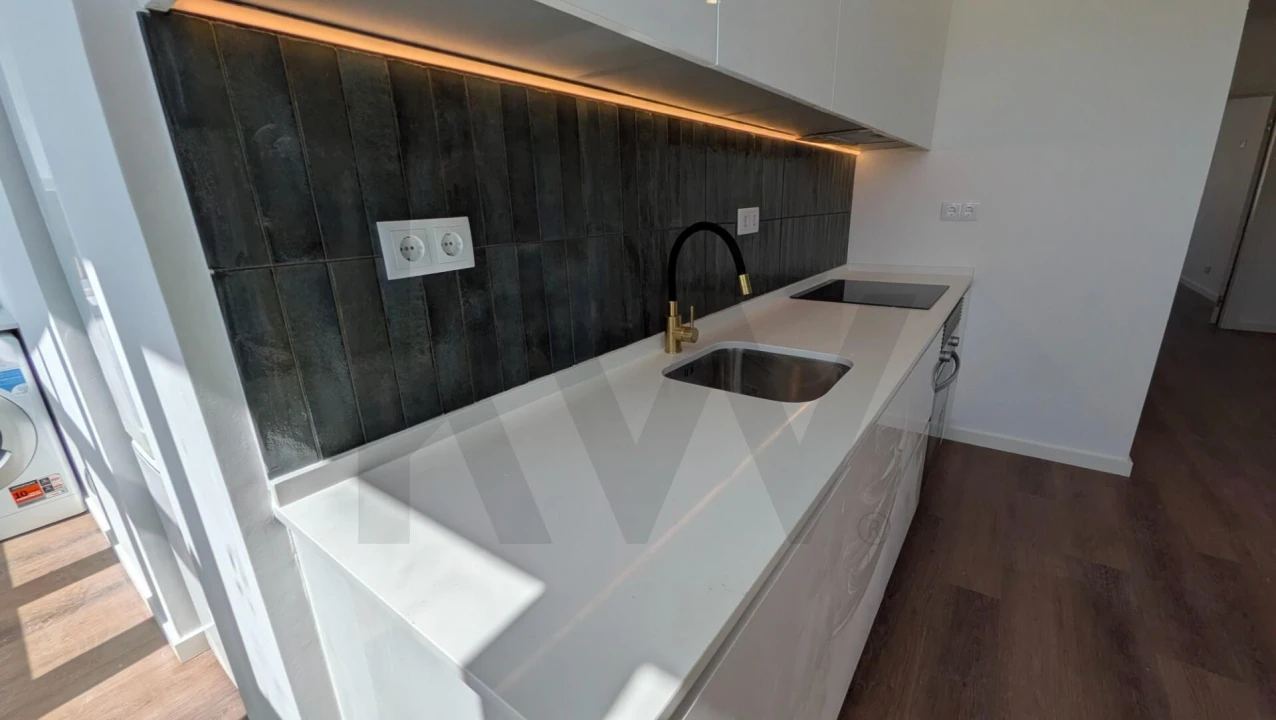 Apartamento T3 para Venda em Venteira Foto 6