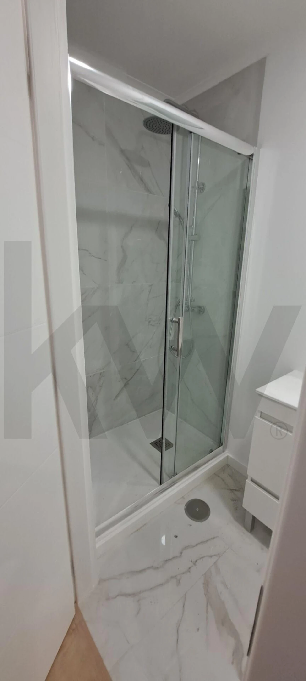 Apartamento T2 para Venda em Alfragide Foto 7