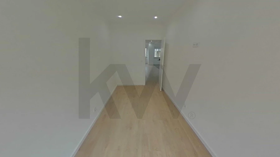 Apartamento T2 para Venda em Alfragide Foto 16