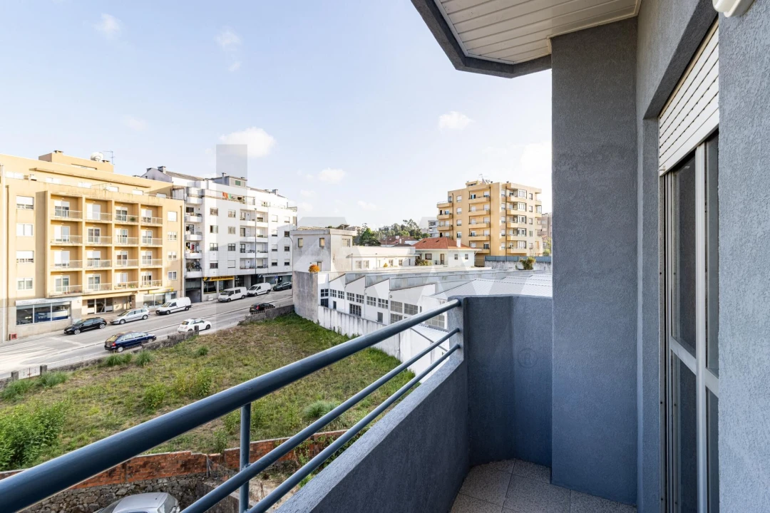 Apartamento T3 para Venda em São João da Madeira Foto 4