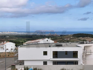 Moradia T3 para Venda em Atouguia da Baleia