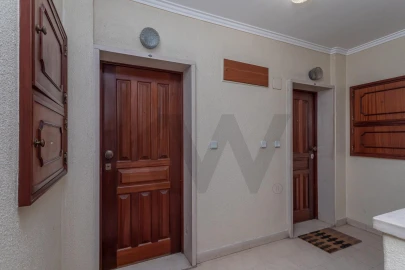Apartamento T2 para Venda em Queluz e Belas