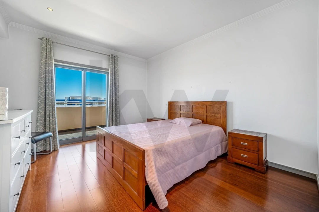 Apartamento T3 para Venda em Portimão Foto 15