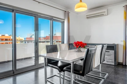 Apartamento T3 para Venda em Portimão