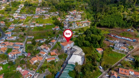 Armazém para Arrendamento em São Gonçalo