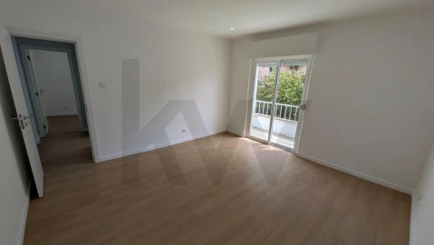 Apartamento T3 para Venda em Alfragide