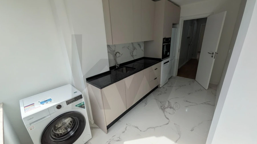 Apartamento T3 para Venda em Alfragide