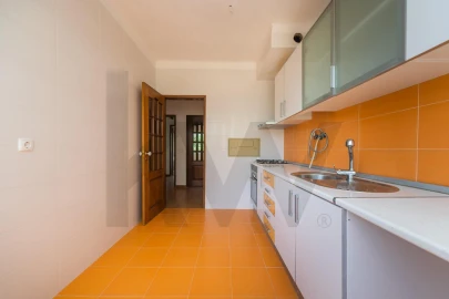 Apartamento T2 para Venda em Rio de Mouro