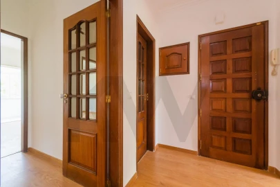 Apartamento T2 para Venda em Rio de Mouro