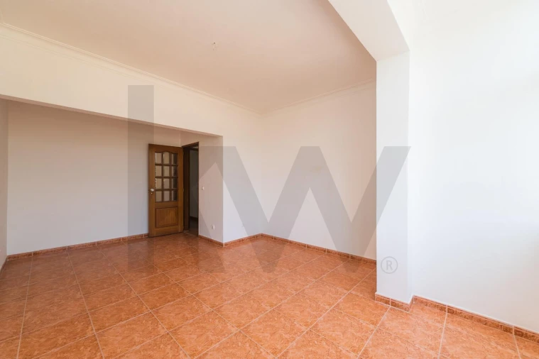 Apartamento T2 para Venda em Rio de Mouro Foto 19